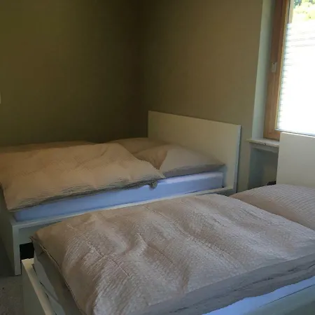 Apartment Box 186